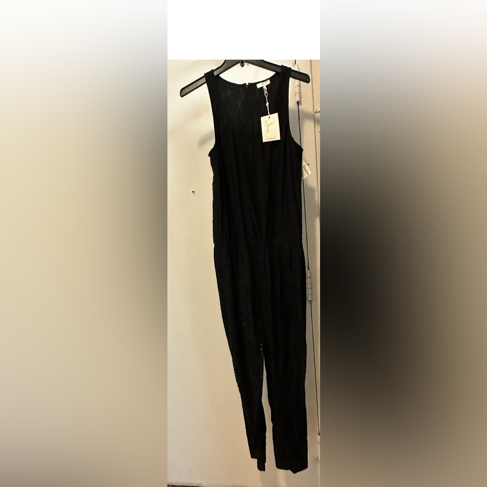 Women jumpsuit new with tag